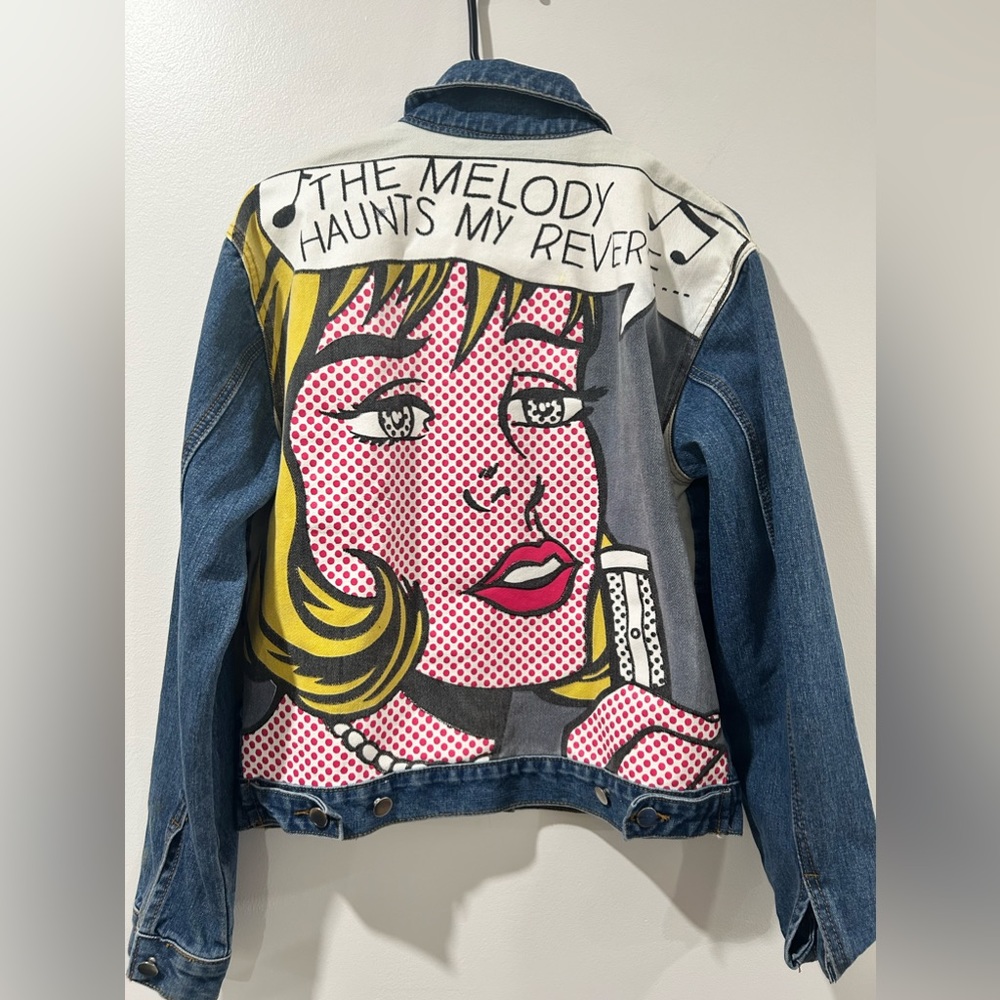 Jean jacket‎ size medium